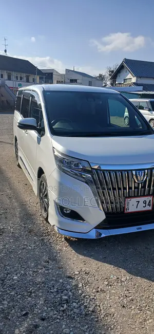Toyota Esquire GI PREMIUM, 4 POINT 2020