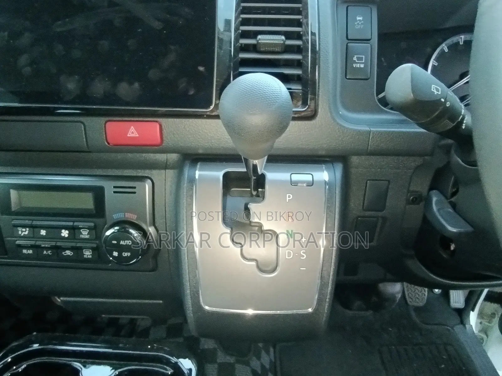 Toyota Hiace Super GL Dark Prime 2020