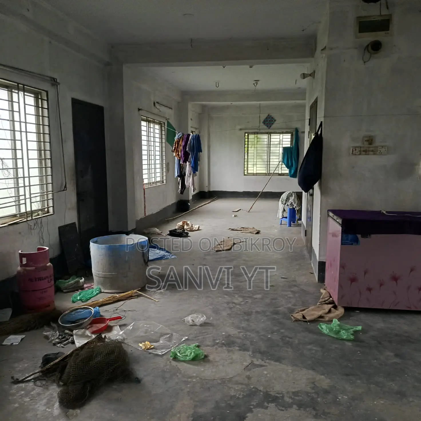 Space for rent, ground floor and third floor