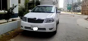 Toyota Corolla x 2004