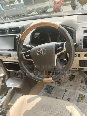Toyota Land Cruiser Prado 2019