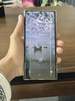 Samsung Galaxy S22 Ultra . (Used)