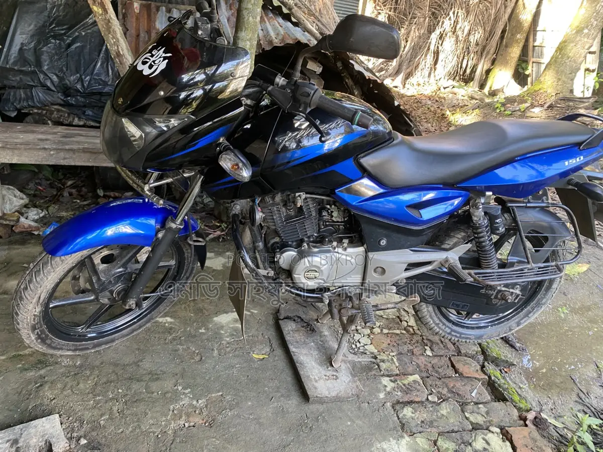 Bajaj Pulsar 150 - 2017