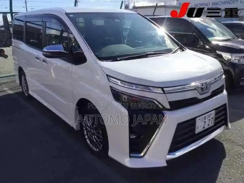 Toyota Voxy ZS KIRAMEKI 3 2021