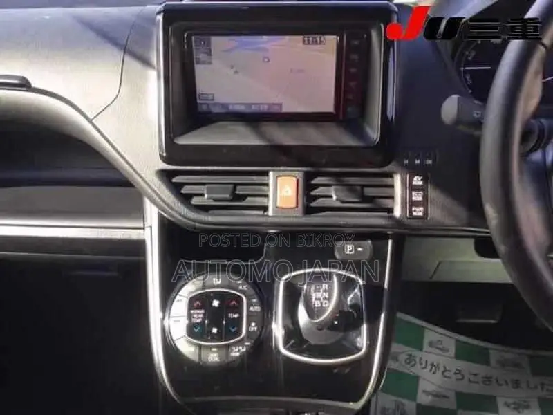 Toyota Voxy ZS KIRAMEKI 3 2021
