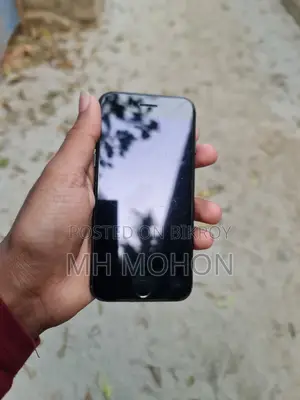Apple iPhone 7 (Used)