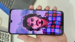 Vivo V20 (Used)