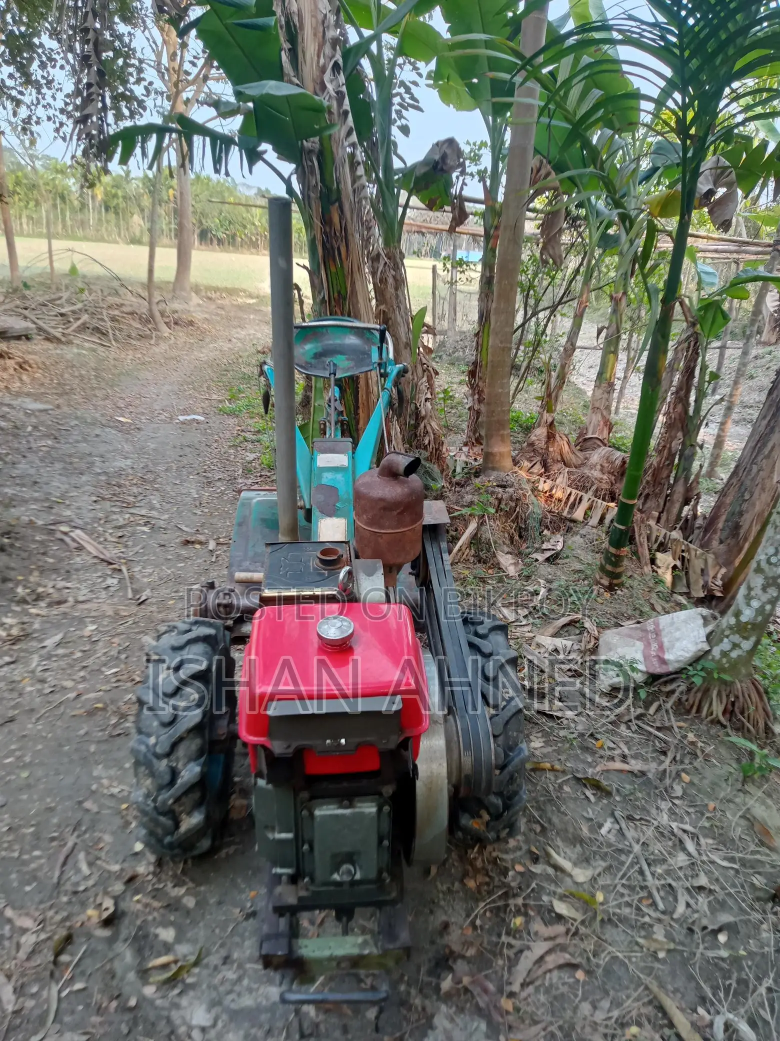 পাওয়ার টিলারটি বিক্রি করা হবে