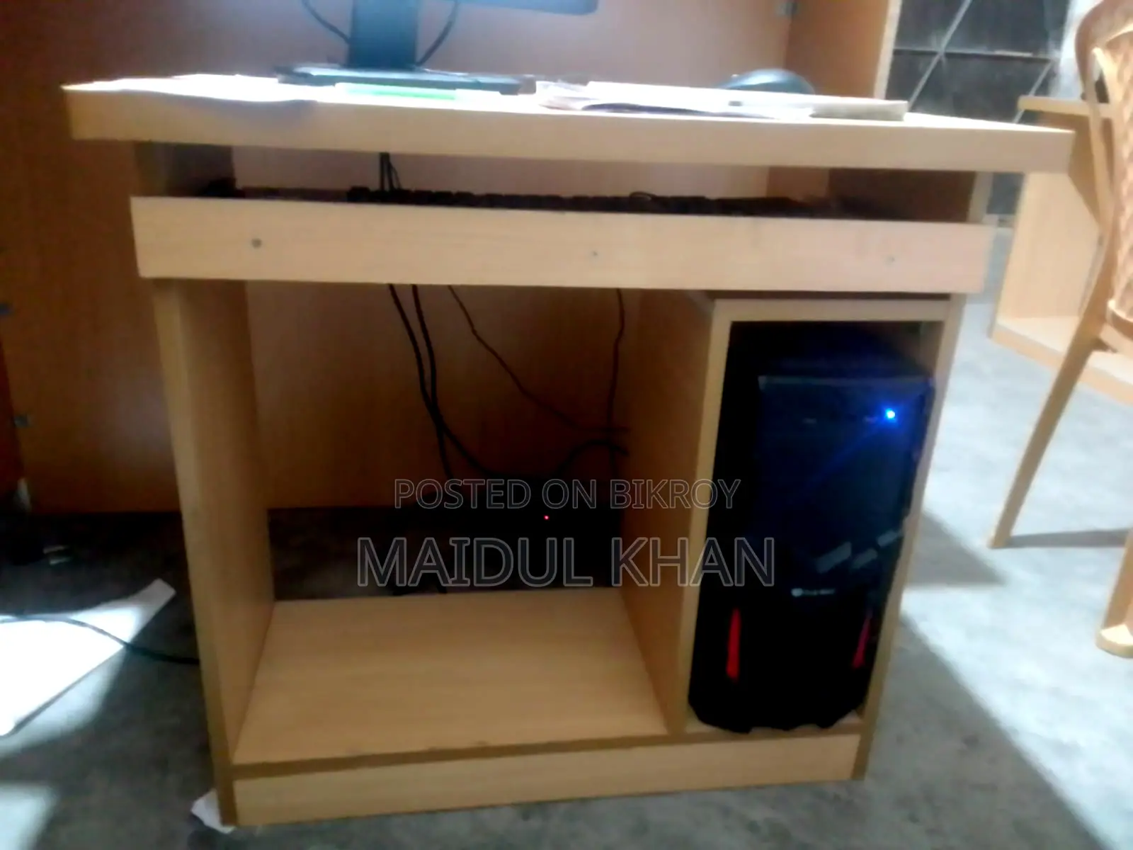 Computer Table