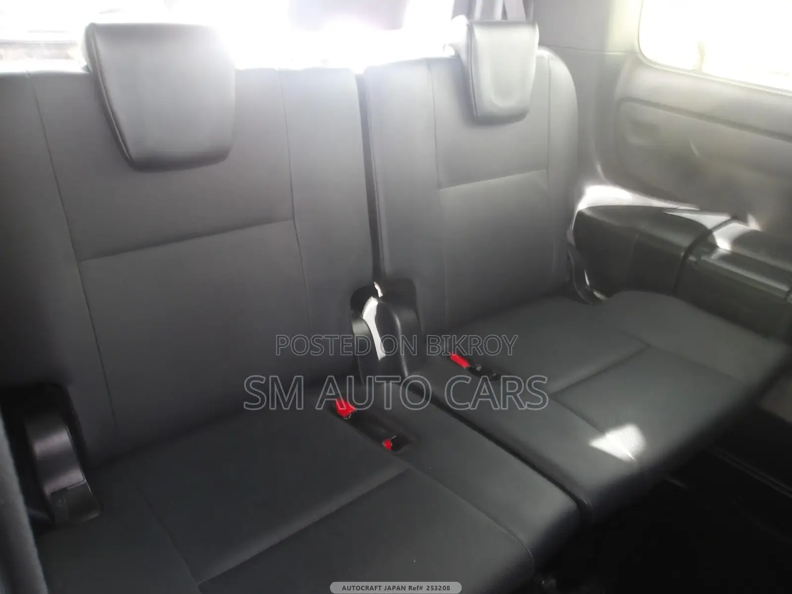 Toyota Esquire Petrol Gi Blackish 2020