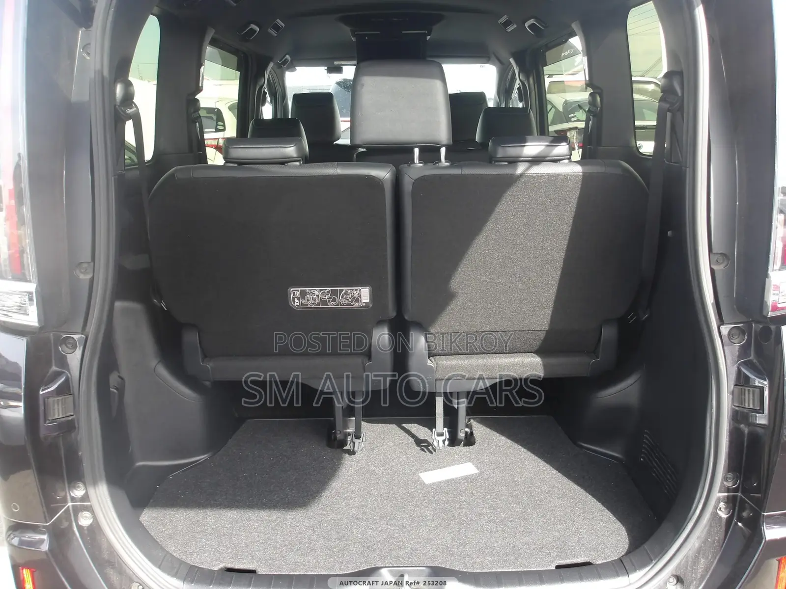 Toyota Esquire Petrol Gi Blackish 2020