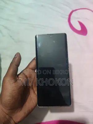 SHARP Aquos R6 (Used)