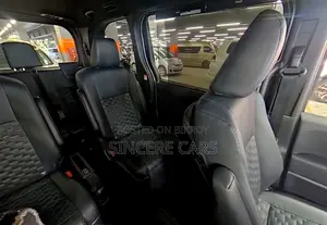 Toyota Voxy Sz Trd ফুল অপশন ২০২২