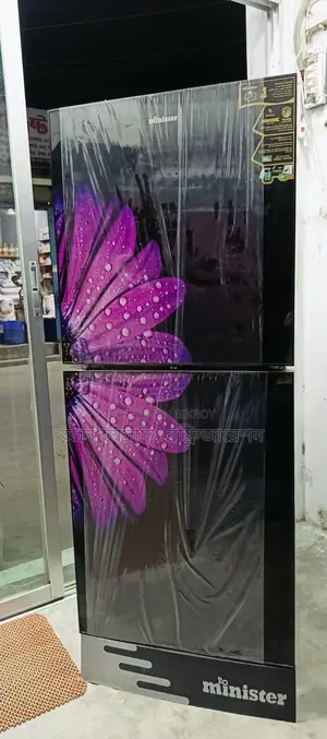 একটি মিনিস্টার ফ্রিজ বিক্রি করা হবে