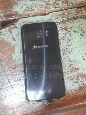 Samsung Galaxy S7 Edge . (Used)