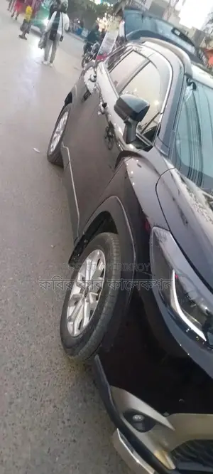 টয়োটা করোলা ক্রস হাইব্রিড ২০২২