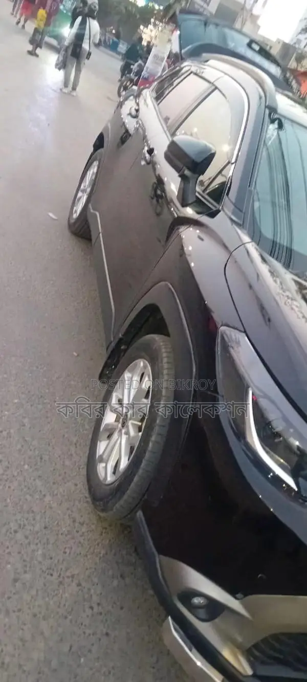 টয়োটা করোলা ক্রস হাইব্রিড ২০২২