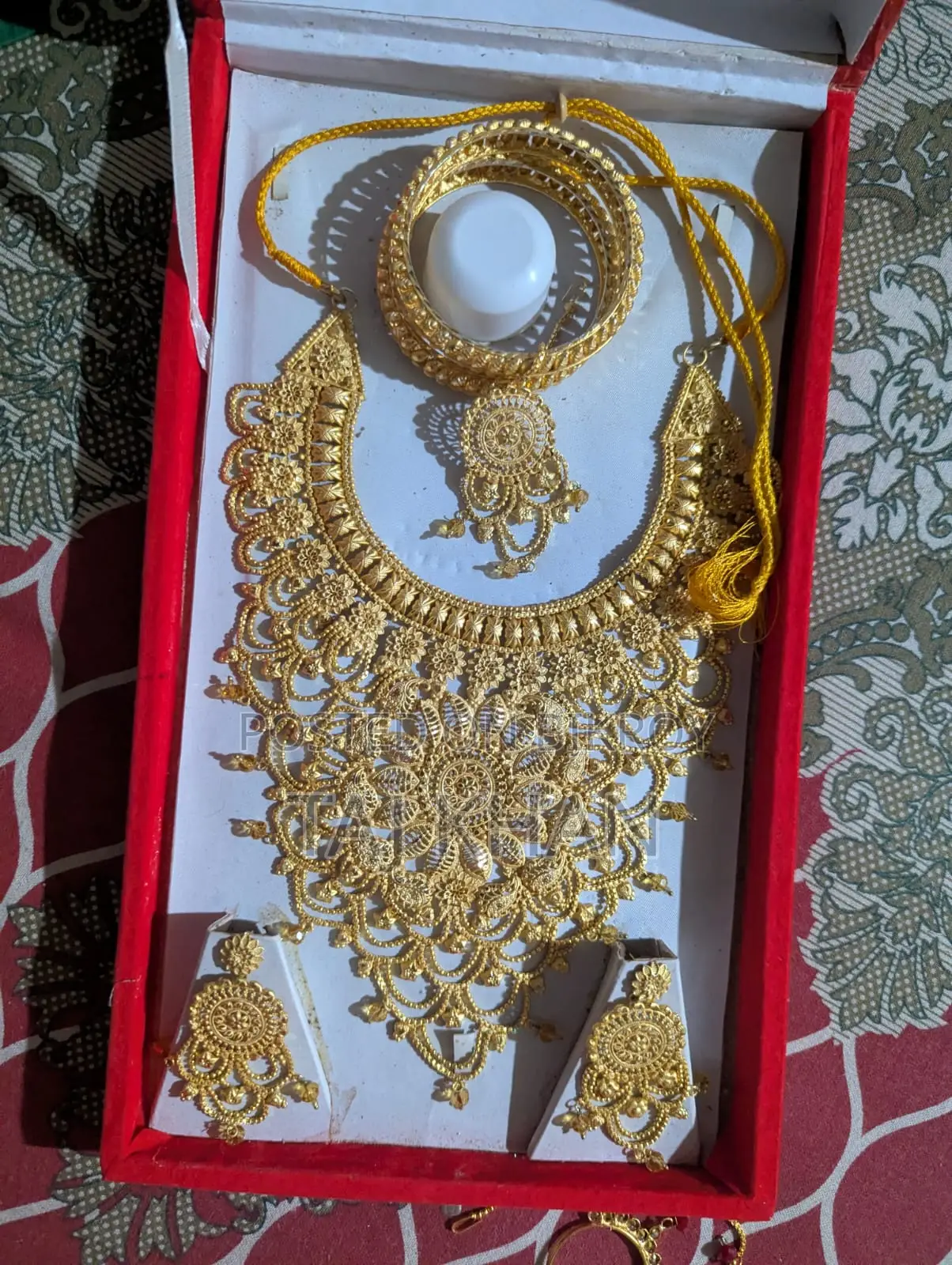 Gold-Plated Jewelry Set