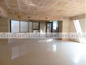 ধানমন্ডিতে ৩৪০০ বর্গফুটের নতুন ক্লাসিক কমার্শিয়াল স্পেস ভাড়া
