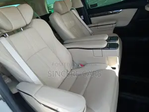 Toyota Alphard EXECUTIVE PKG HYB 2020