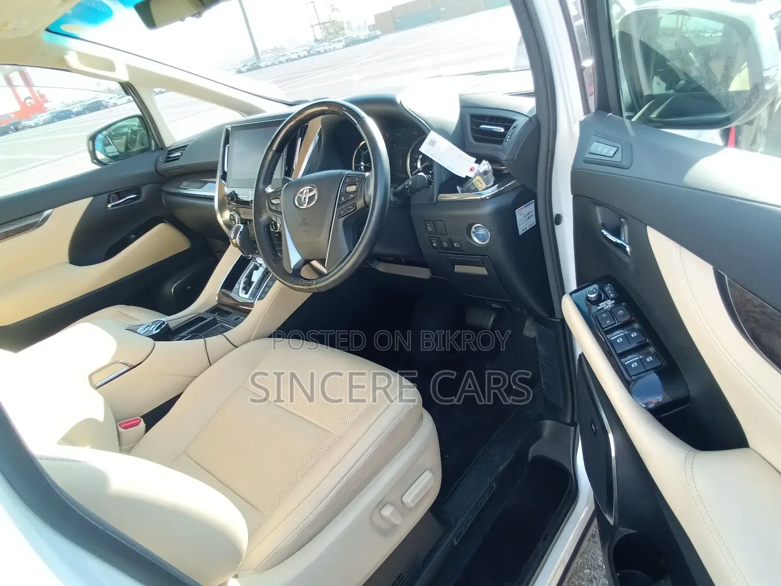 Toyota Alphard EXECUTIVE PKG HYB 2020