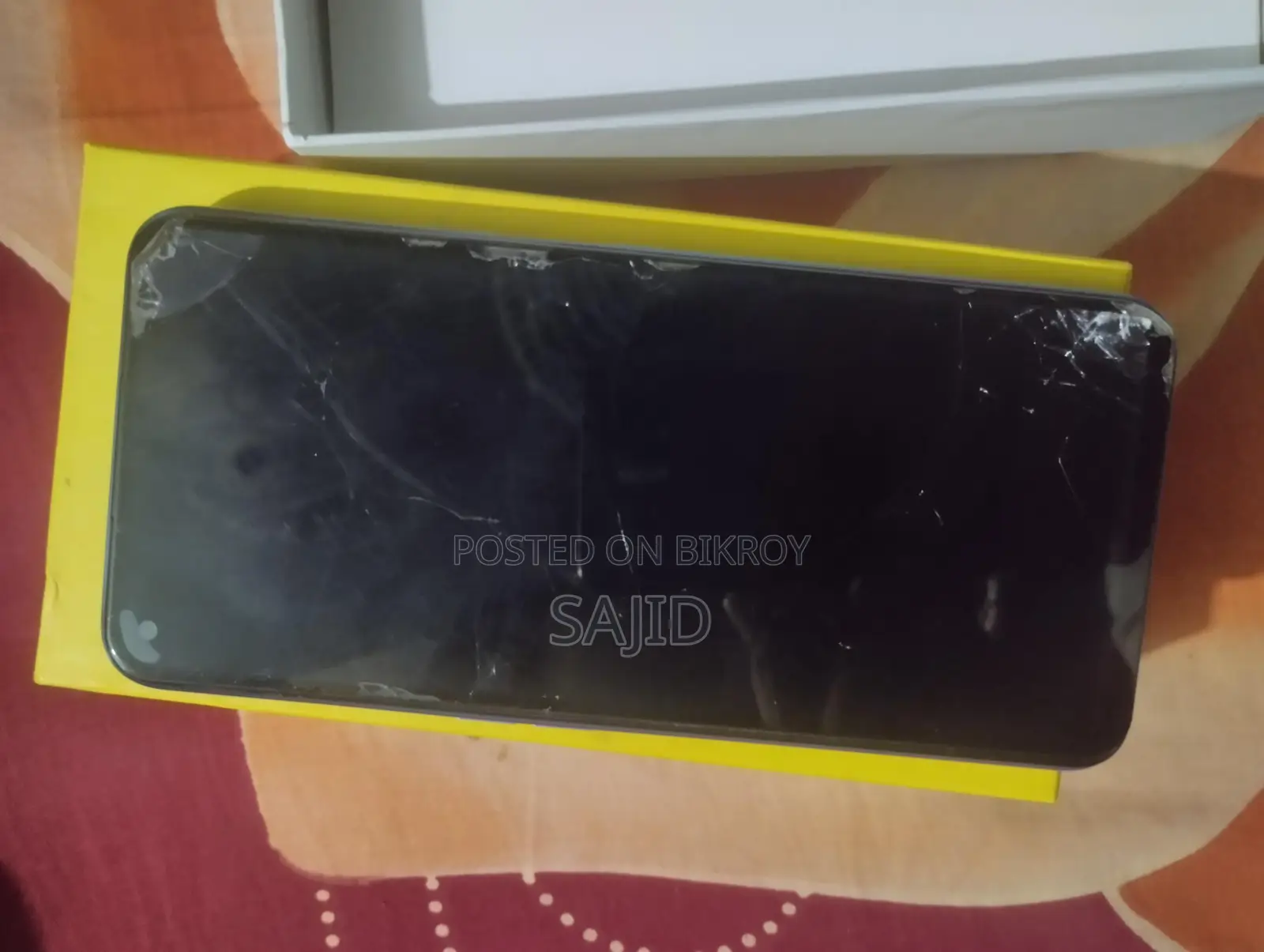 Realme 7 8-256 (Used)