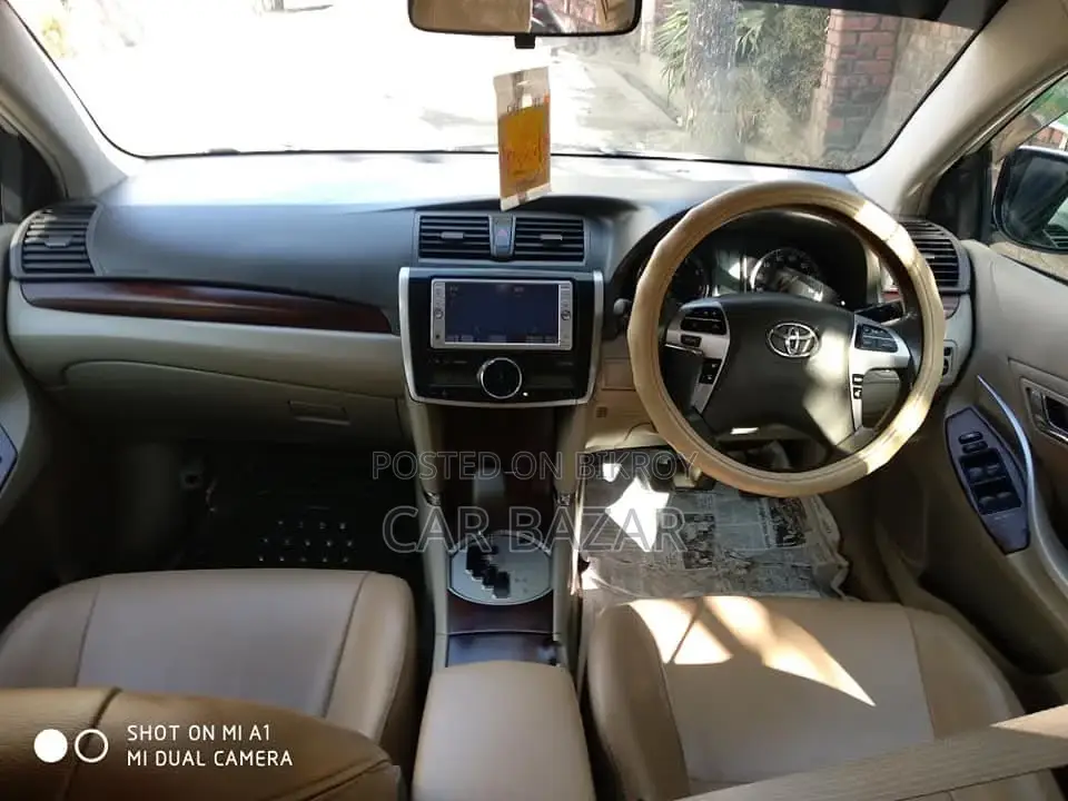 Toyota Allion G PRO EDITION PUSH 2010