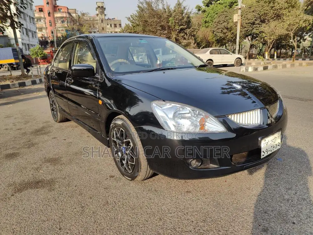 Mitsubishi Lancer EX 2004