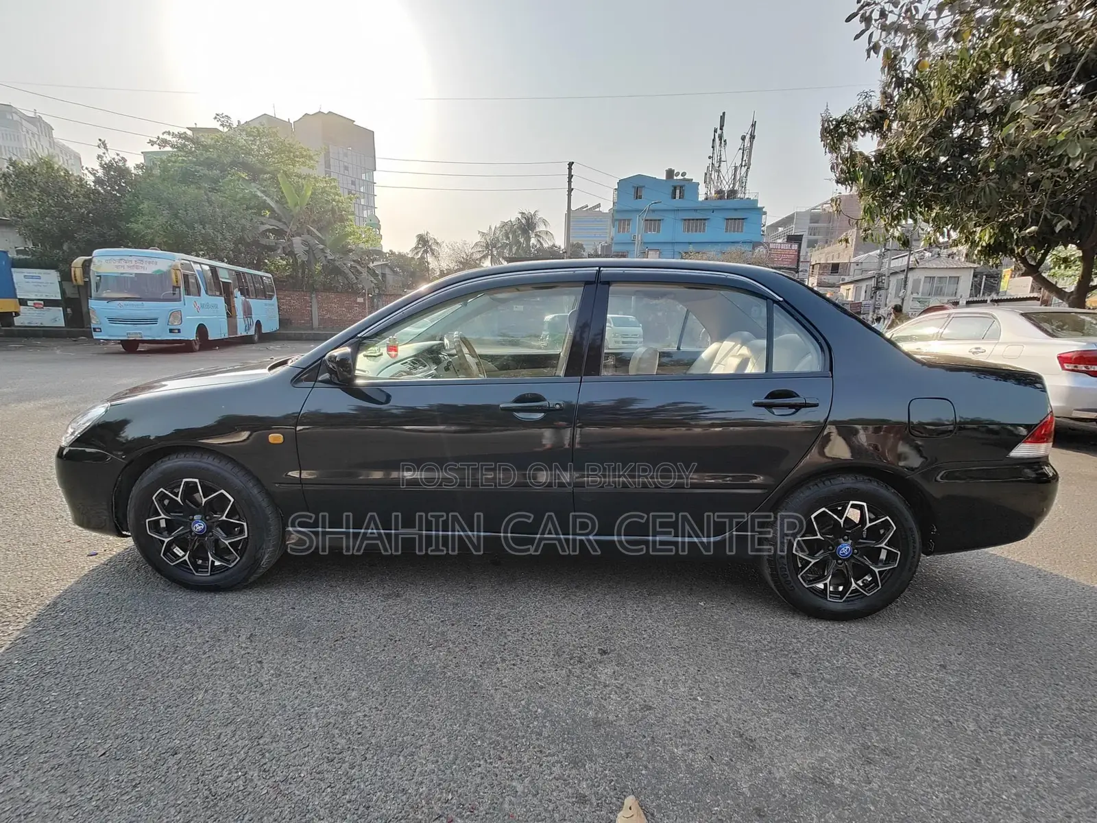 Mitsubishi Lancer EX 2004