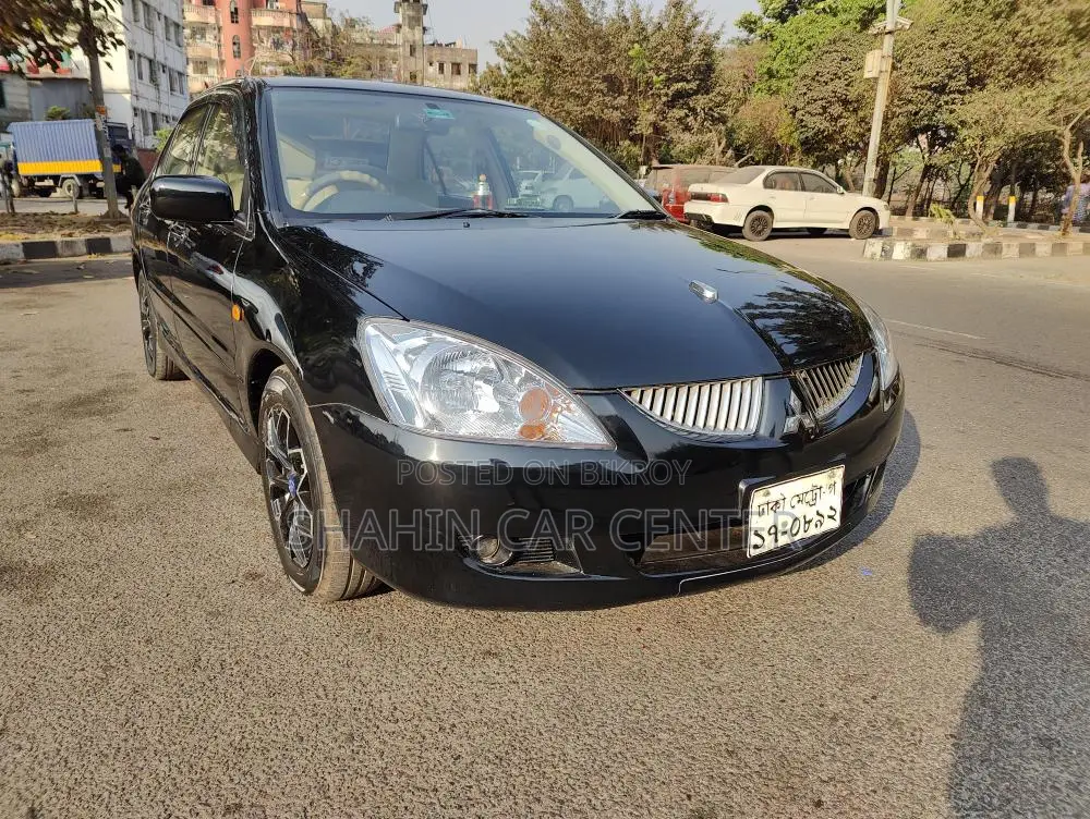 Mitsubishi Lancer EX 2004
