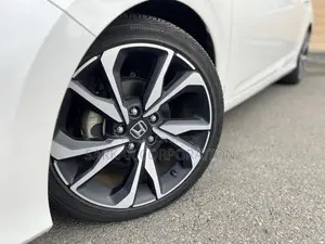 Honda Insight EX (Blackstyle) 2021