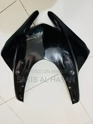 Yamaha R15 Tank