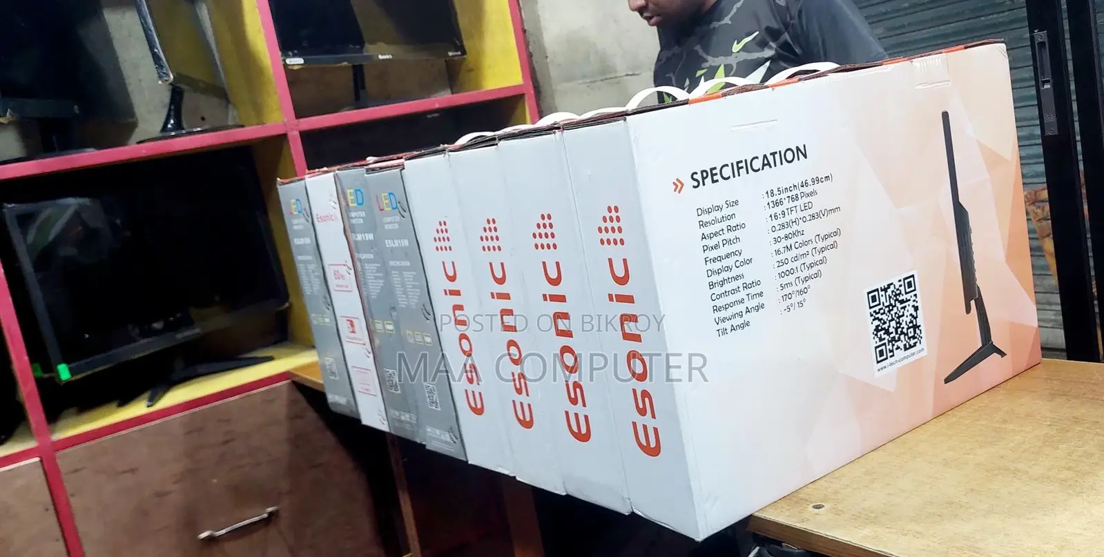 Almost New (Inch Esonic Led Monitor)With Full Box