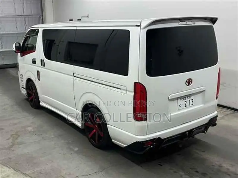 Toyota Hiace SGLCobraEditionPearl 2022