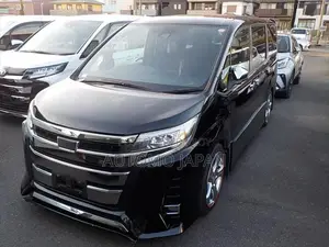 Toyota Noah Si WXB 2020