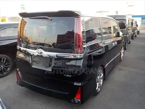 Toyota Noah Si WXB 2020