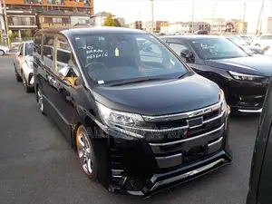 Toyota Noah Si WXB 2020