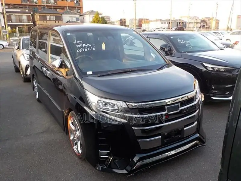 Toyota Noah Si WXB 2020