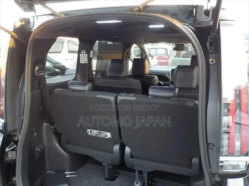 Toyota Noah Si WXB 2020