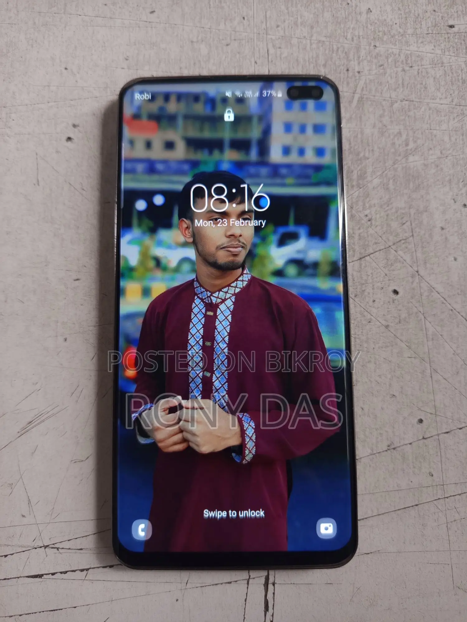 Samsung Galaxy S10 Plus (Used)