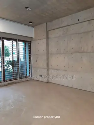 2500sq New Luxury Sami Furnish Flat Rent