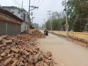 জমি বিক্রয় ,আশিয়ান ইউনিভার্সিটি ,এর বিপরীত দিকে অবস্থিত।