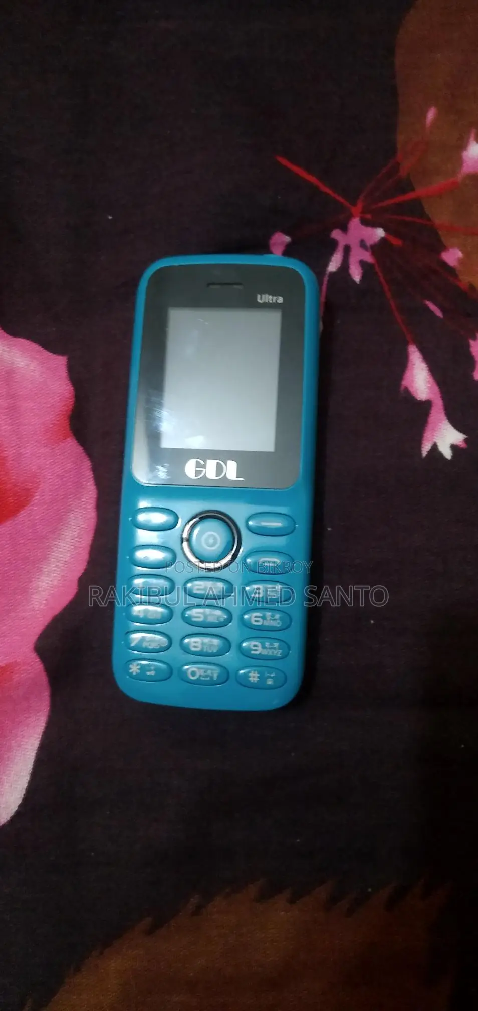 GDL Button phone (Used)