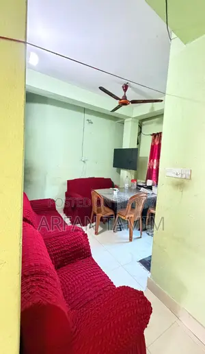 শহরের প্রাণকেন্দ্রে গ্যাস সুবিধাসহ ফ্ল্যাট বিক্রয়!!
