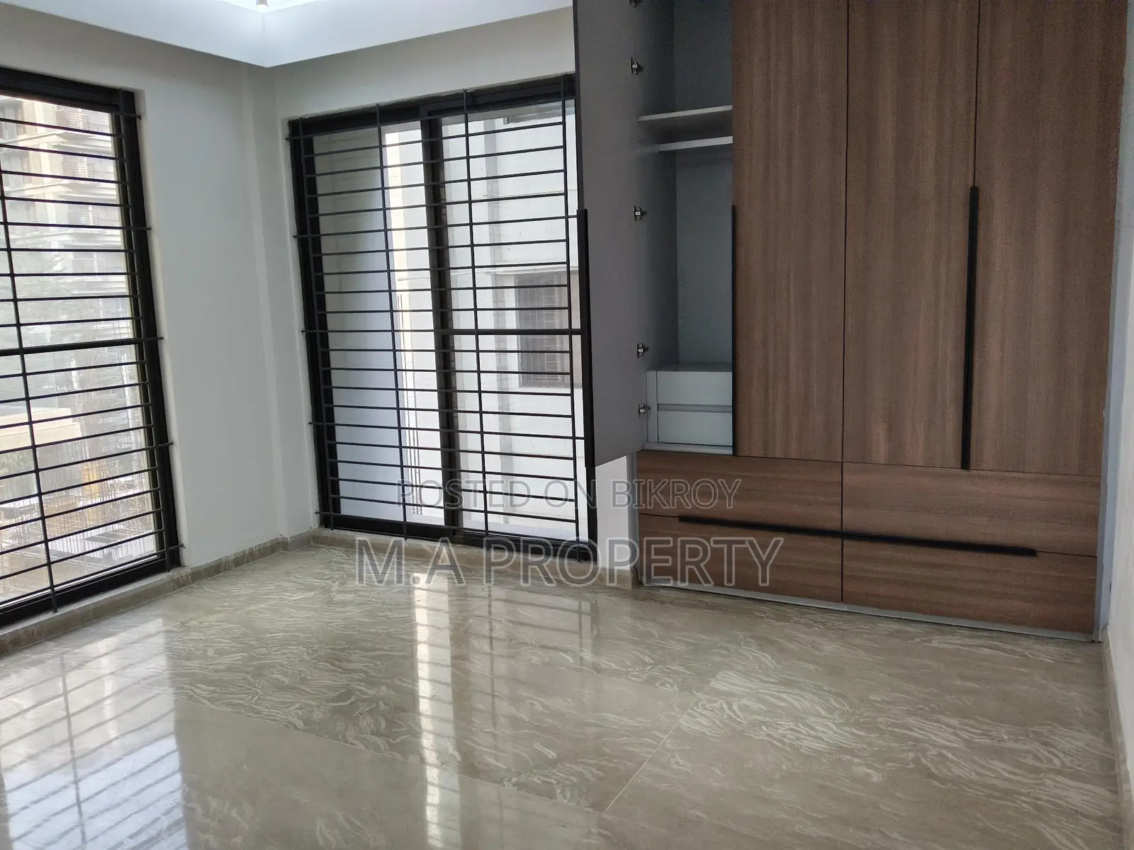 Luxury 4-Bedroom Apartment Rent in Gulshan