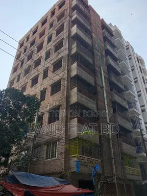 READY FLAT SALE @ 1080 SFT NORTH FACING
