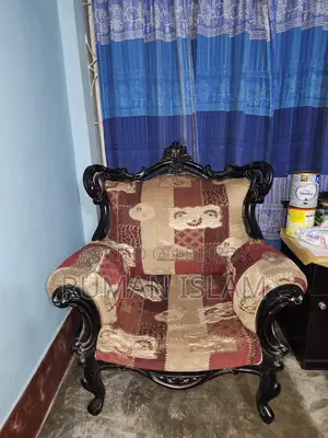 Selling a set of sofa