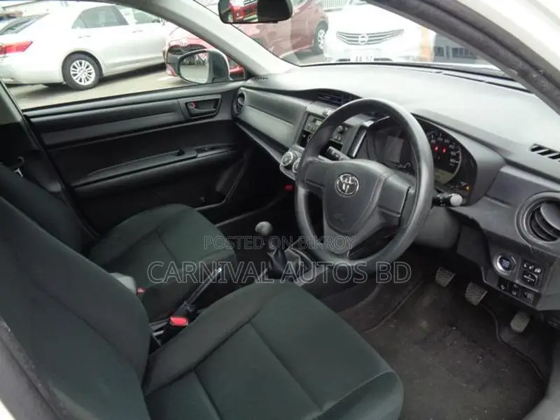 Toyota Axio EX WHITE 2020
