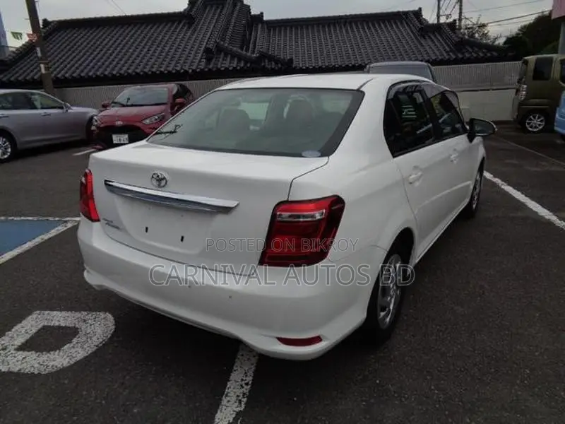 Toyota Axio EX WHITE 2020