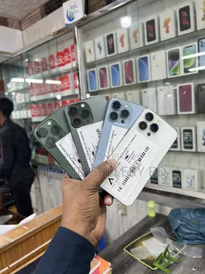 Apple iPhone 13 Pro 100% waterproof 🔥 (Used)